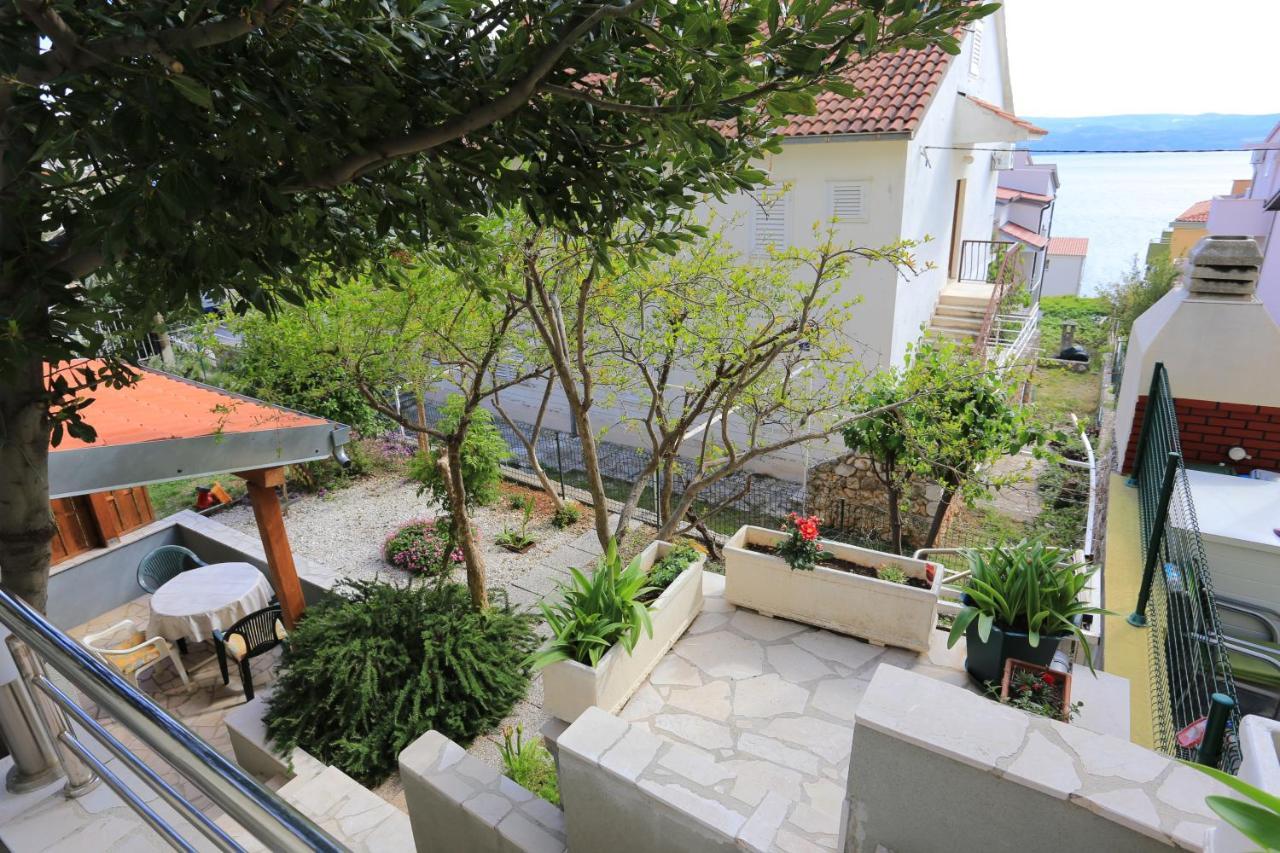 Apartment Nemira 17039a Tice Bagian luar foto