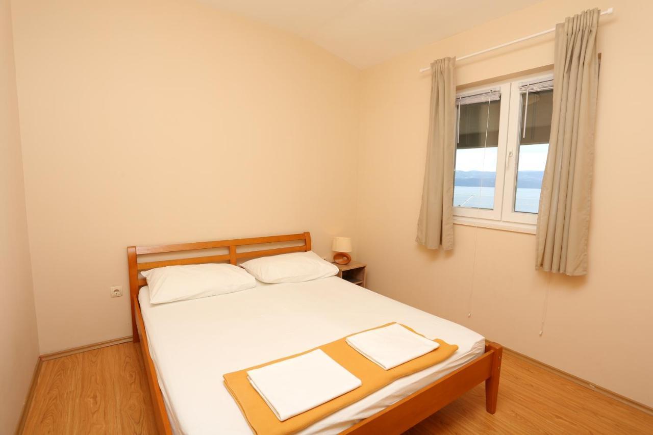 Apartment Nemira 17039a Tice Bagian luar foto