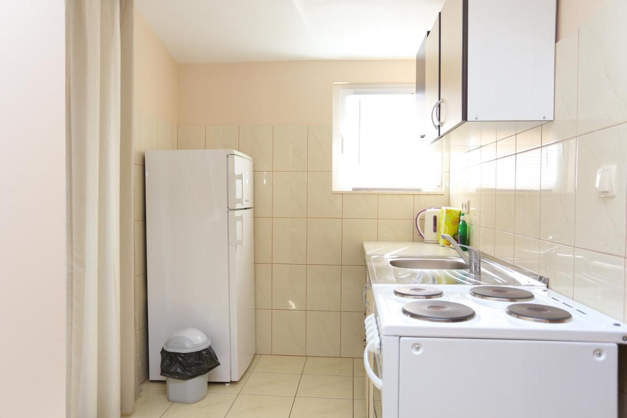 Apartment Nemira 17039a Tice Bagian luar foto